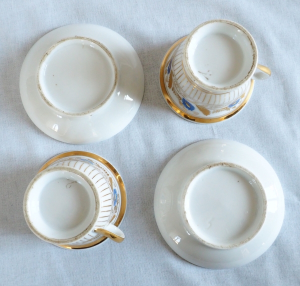 Pair of large chocolate / breakfast cups, Paris porcelain enhanced with gold, Empire Period