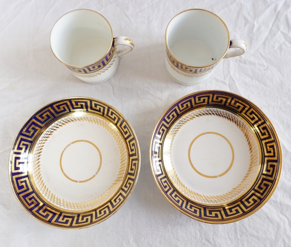 Manufacture Spode : pair of coffee cups, late 18th century circa 1790 - signed