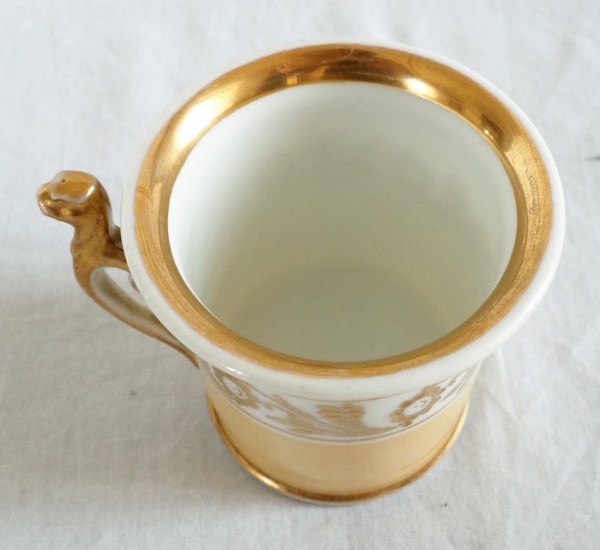 Paire de tasses à café Empire d'époque Charles X, décor Nankin et or - porcelaine de Paris