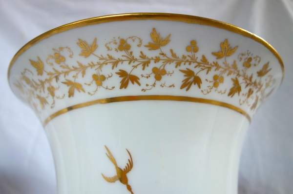 Pair of Empire Paris porcelain trumpet-shaped vases / planters, early 19th century