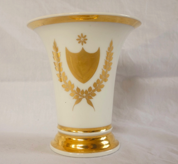 Pair of Empire Paris porcelain trumpet-shaped vases