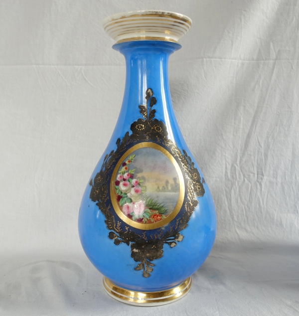 Paire d'importants vases potiches en porcelaine de Paris, époque Napoléon III - 33cm