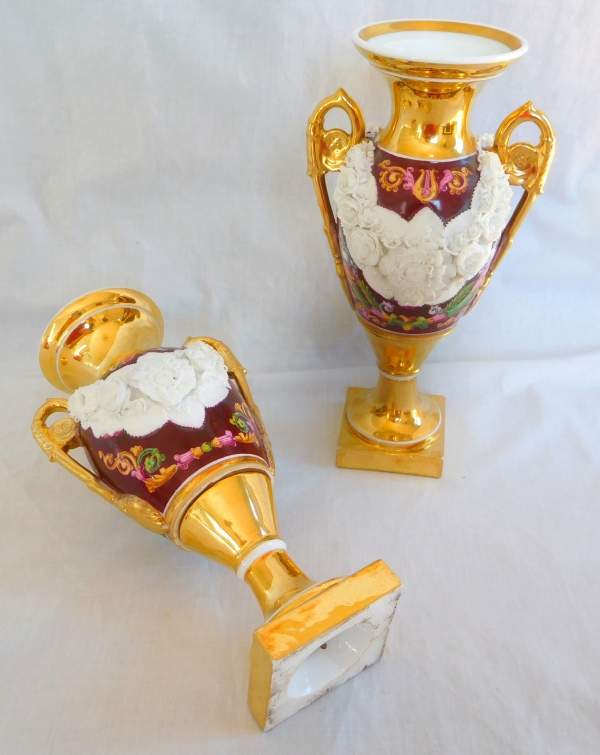 Pair of Empire Paris porcelain and biscuit vases, early 19th century circa 1820