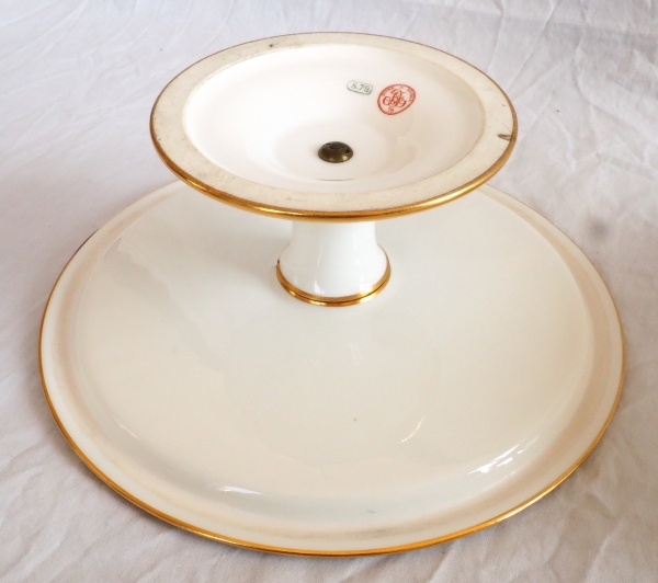 Manufacture de Sèvres, service des Princes : plat de présentation en porcelaine, couronne de Comte