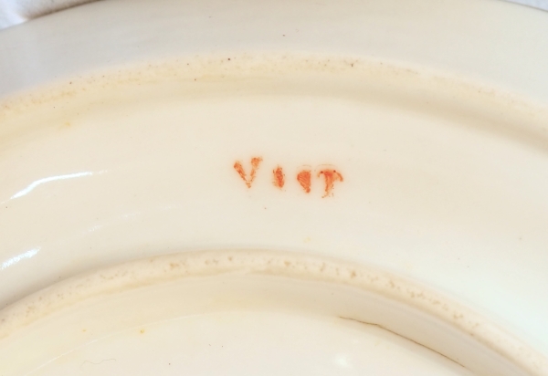 Nast : saucière d’époque Empire en porcelaine de Paris blanche et or