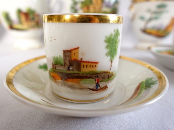 Service à café Empire en porcelaine de Paris dorée à l'or fin & paysages italiens - vers 1820