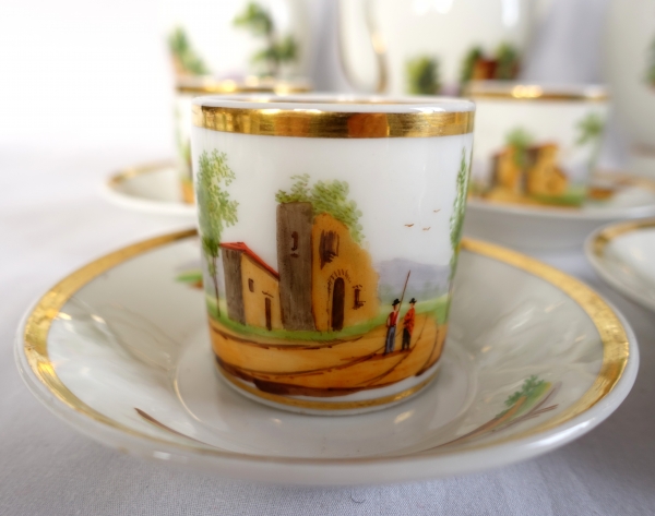 Service à café Empire en porcelaine de Paris dorée à l'or fin & paysages italiens - vers 1820