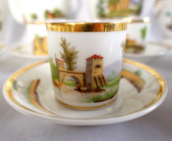 Service à café Empire en porcelaine de Paris dorée à l'or fin & paysages italiens - vers 1820