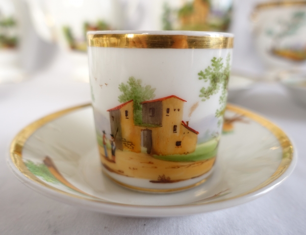 Service à café Empire en porcelaine de Paris dorée à l'or fin & paysages italiens - vers 1820