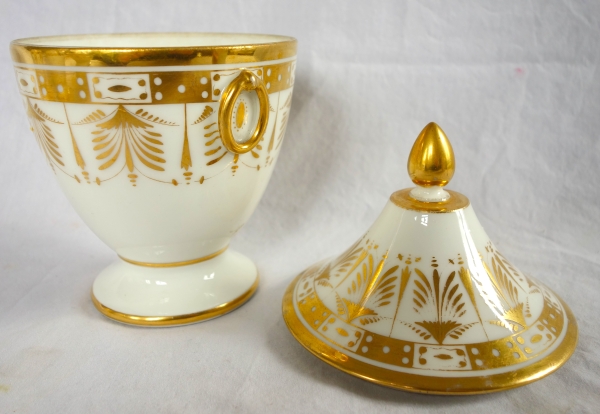 Service à café complet pour 12 en porcelaine de Paris dorée or fin - époque Empire - 17 pièces