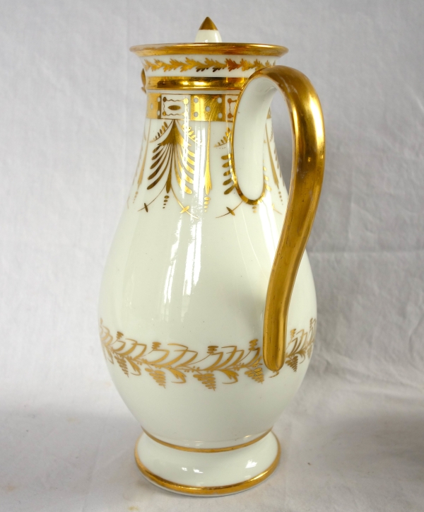 Service à café complet pour 12 en porcelaine de Paris dorée or fin - époque Empire - 17 pièces