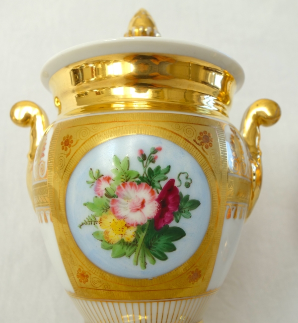 Empire Paris porcelain coffee set for 8 guests, Empire period, early 19th century - 12 pieces