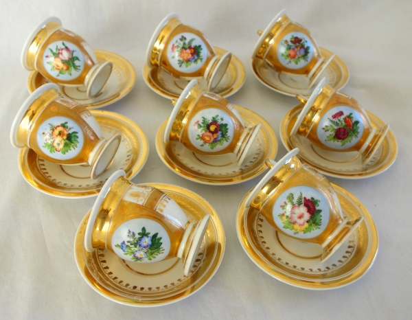 Empire Paris porcelain coffee set for 8 guests, Empire period, early 19th century - 12 pieces