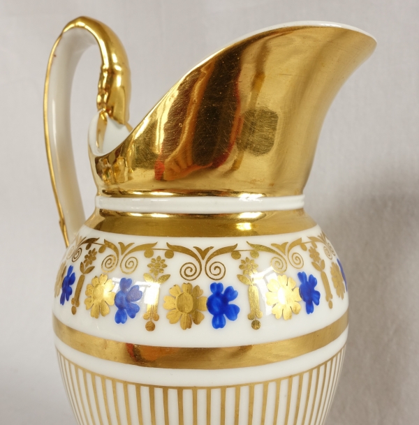 Service à café complet pour 8, porcelaine dorée et bleue, époque Empire Restauration - 11 pièces