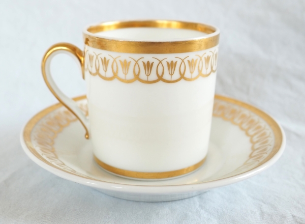 Nast : service à café d’époque Empire en porcelaine de Paris blanche et or - 12 personnes