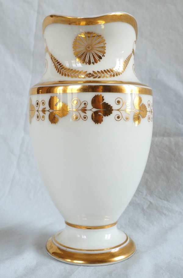 Nast : service à café d’époque Empire en porcelaine de Paris blanche et or - 12 personnes