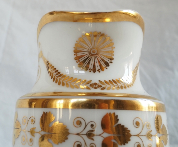 Nast : service à café d’époque Empire en porcelaine de Paris blanche et or - 12 personnes