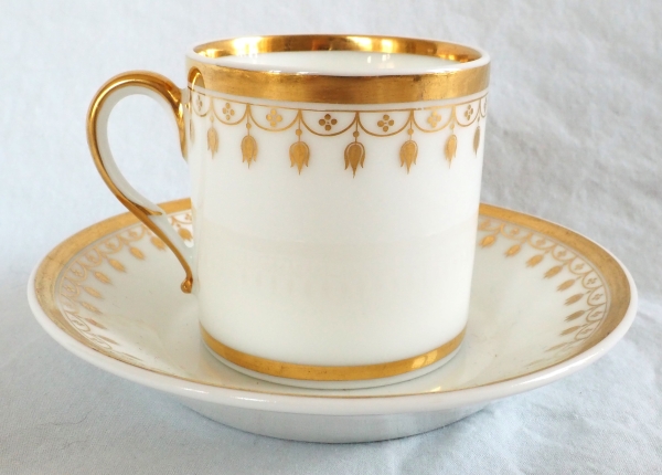 Nast : service à café d’époque Empire en porcelaine de Paris blanche et or - 12 personnes