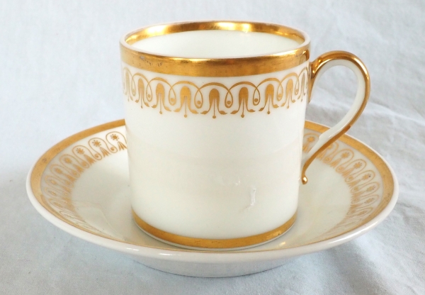 Nast : service à café d’époque Empire en porcelaine de Paris blanche et or - 12 personnes