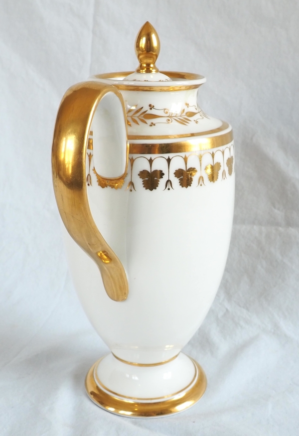 Nast : service à café d’époque Empire en porcelaine de Paris blanche et or - 12 personnes