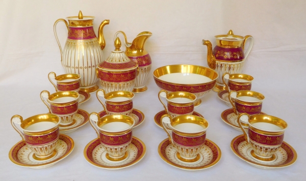 Empire Paris porcelain tea and coffee set for 10, 15 pieces, early 19th century