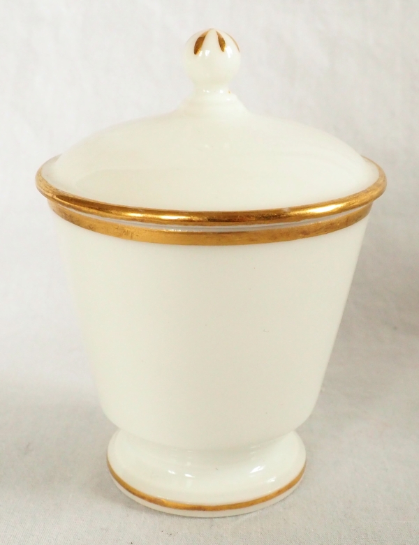 Nast : Empire porcelain creamware set enhanced with fine gold - early 19th century
