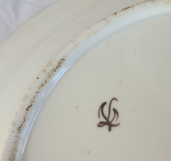 18th century Paris porcelain table set - 58 pieces