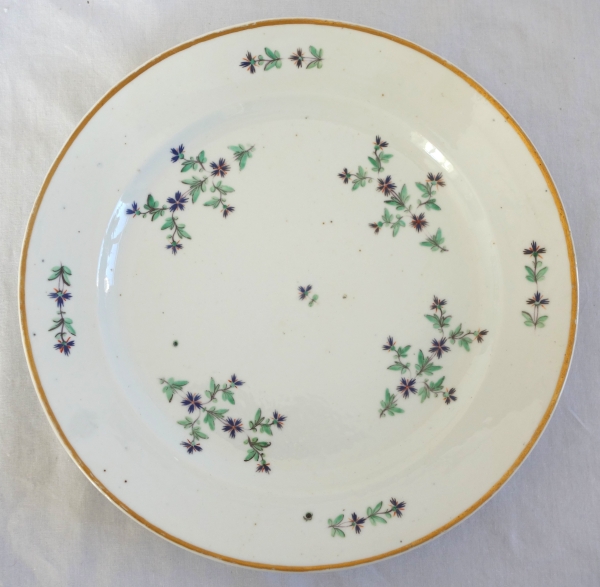 18th century Paris porcelain table set - 58 pieces