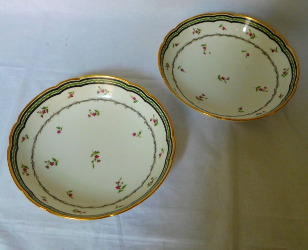 18th century table porcelain set - Louis XVI period - Comte de Provence Manufacture