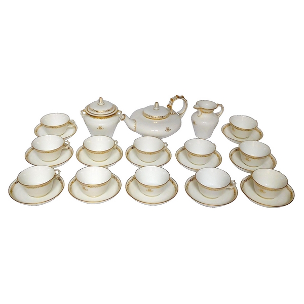 Sevres porcelain : complete tea set for 12 guests, Peyre pattern, 1888