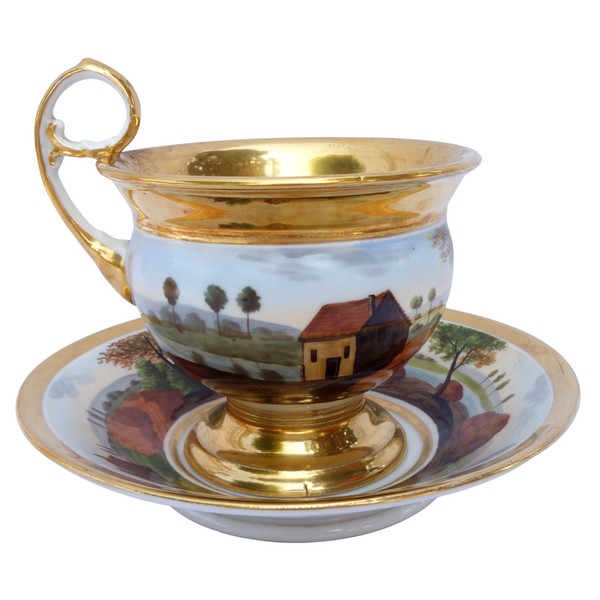 Grande tasse à petit déjeuner en porcelaine de Paris à paysage tournant, époque Restauration XIXe siècle