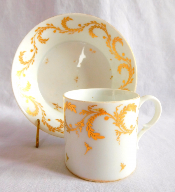 Niderviller : tasse litron en porcelaine à décor doré à l'or - époque Empire