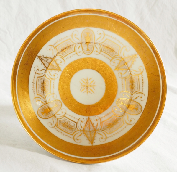 Tasse litron d'époque Directoire en porcelaine de Paris blanche et or - fin XVIIIe siècle