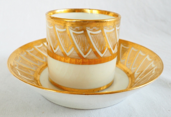 Empire porcelain litron-shaped coffee cup attributed to Dagoty