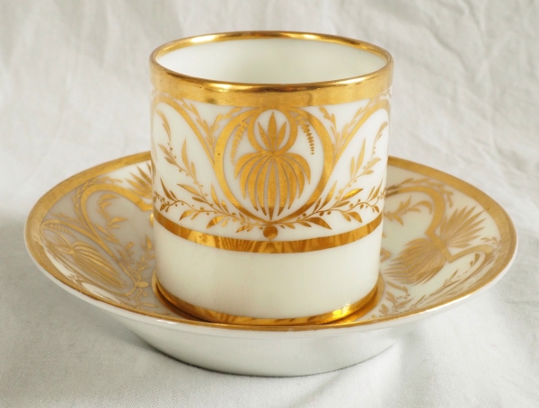 Empire porcelain litron-shaped coffee cup attributed to Darte