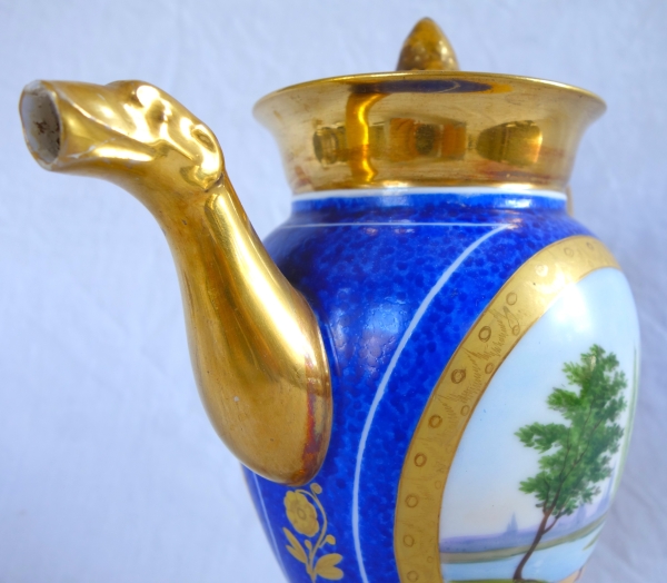 Verseuse / théière Empire à décor bleu et or en porcelaine de Paris, époque Restauration