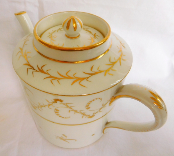 Paris porcelain teapot, Empire production - early 19th century