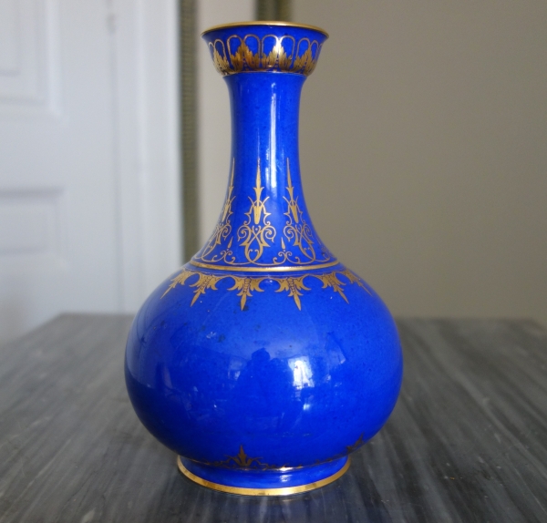 Sevres Manufacture : blue porcelain vase enhanced with fine gold - signed, dated 1861