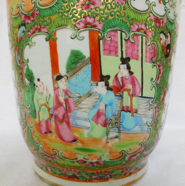 Fine Canton porcelain vase / potiche, 19th century