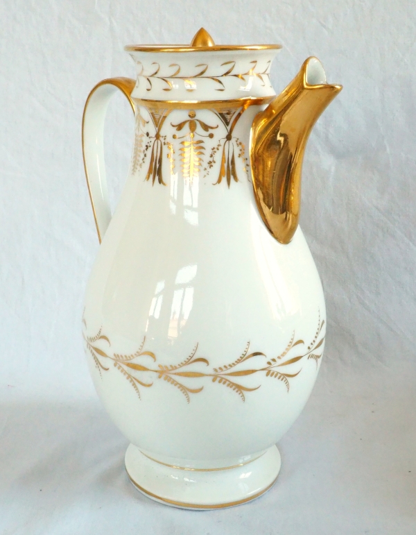 Empire Paris porcelain coffee pot enhanced with fine gold attributed to Locre
