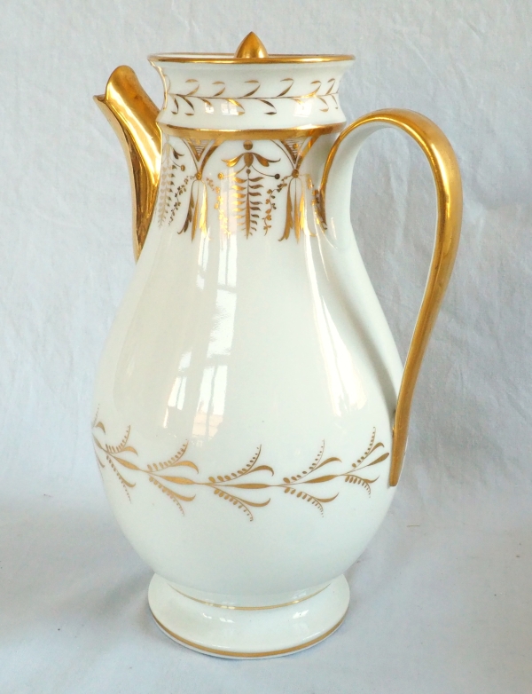 Empire Paris porcelain coffee pot enhanced with fine gold attributed to Locre