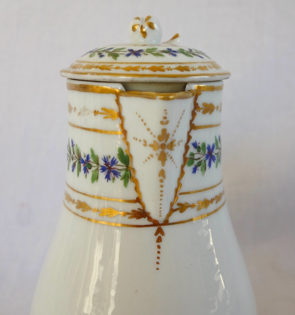 18th century Paris porcelain coffee pot attributed to Manufacture du Duc d'Angouleme