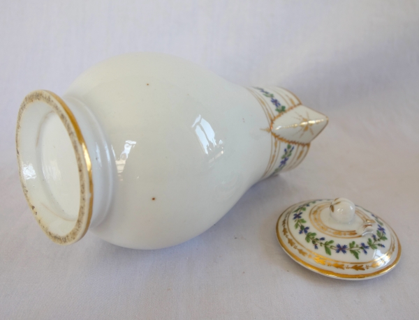 18th century Paris porcelain coffee pot attributed to Manufacture du Duc d'Angouleme