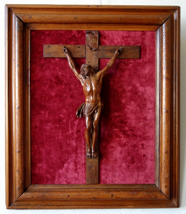 Christ on the Cross, rare late 17th century sculpture made of Bagard wood, Louis XIV period