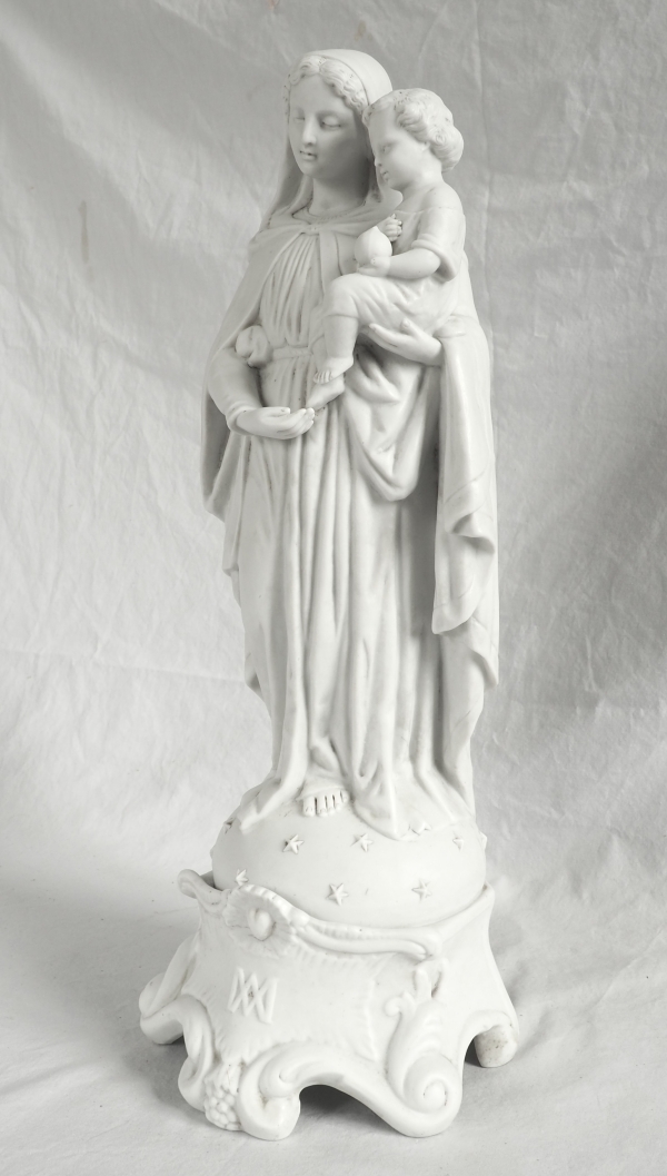 Grande Vierge à l'Enfant en biscuit de porcelaine d'époque Napoléon III