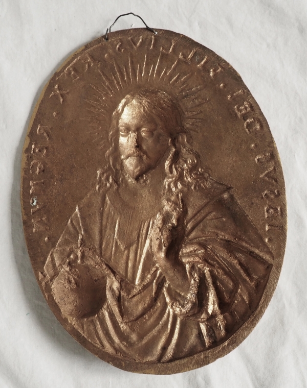 Paire de plaques de dévotion Louis XIV - Jésus et Sainte Vierge en bronze ciselé & doré au mercure