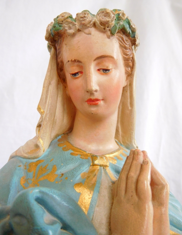 Tall statue of Virgin Mary, polychrome gilt gypsum, 19th century - 40cm