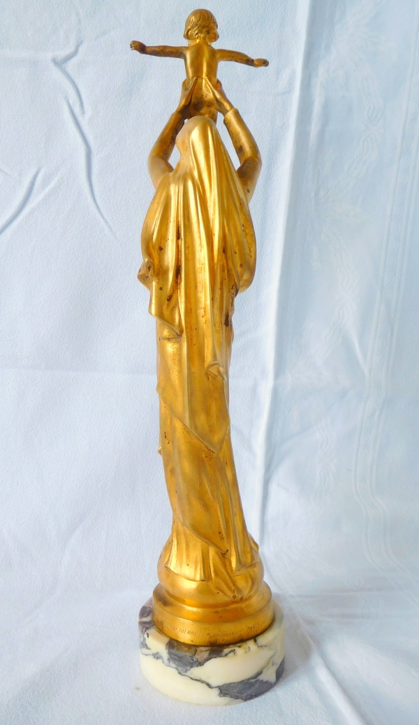 Barbedienne : Vierge d'Albert, Vierge à l'Enfant en bronze doré - 42cm