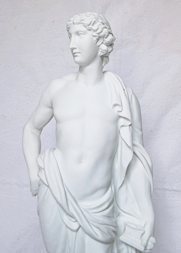 Statue d'Apollon en biscuit de porcelaine, style Louis XVI, époque fin XIXe