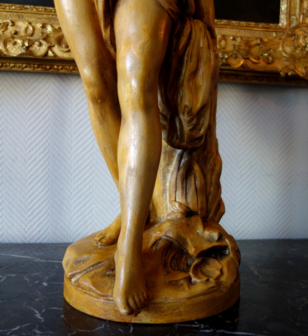 Grande statue, baigneuse d'après Falconet patinée façon terre cuite - 81cm